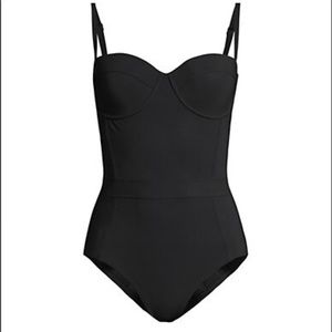 Tory Burch Lipsi Convertible One-Piece Swimsuit. Size small. New with tags!!